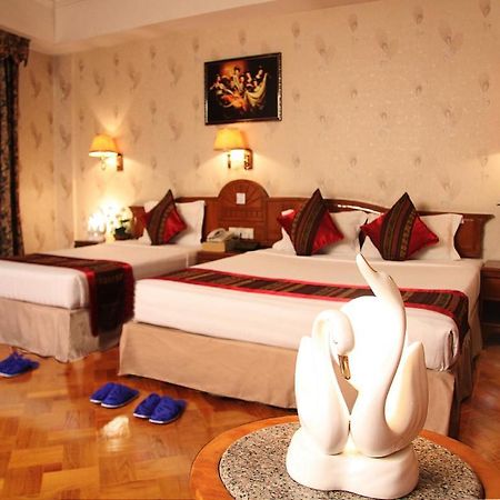 Excel Treasure Hotel Yangon Exterior foto