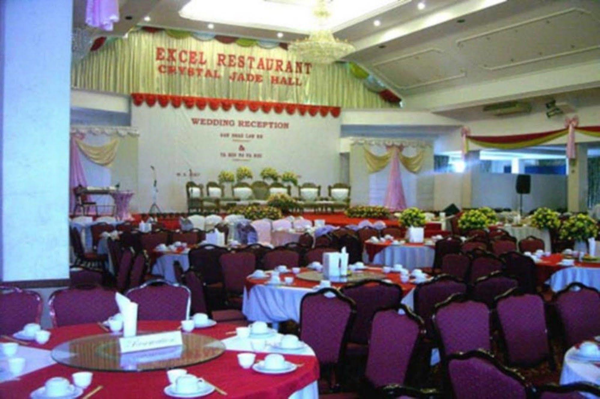 Excel Treasure Hotel Yangon Exterior foto